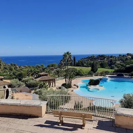 Lejlighed 2 Pieces Climatise Terrasse Et Jardin Bella Cap Esterel Raphael *