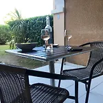 Lägenhet 2 Pieces Climatise Terrasse Et Jardin Bella Cap Esterel Raphael *