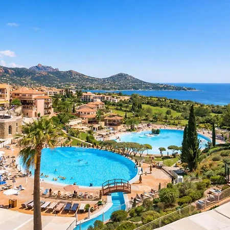 2 Pieces Climatise Terrasse Et Jardin Bella Cap Esterel Raphael * Saint-Raphael (Var)
